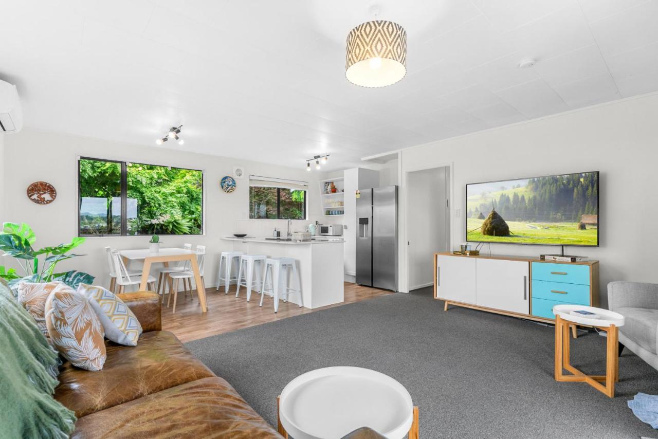 Sunrise Point - Snells Beach Holiday Home Exteriör bild