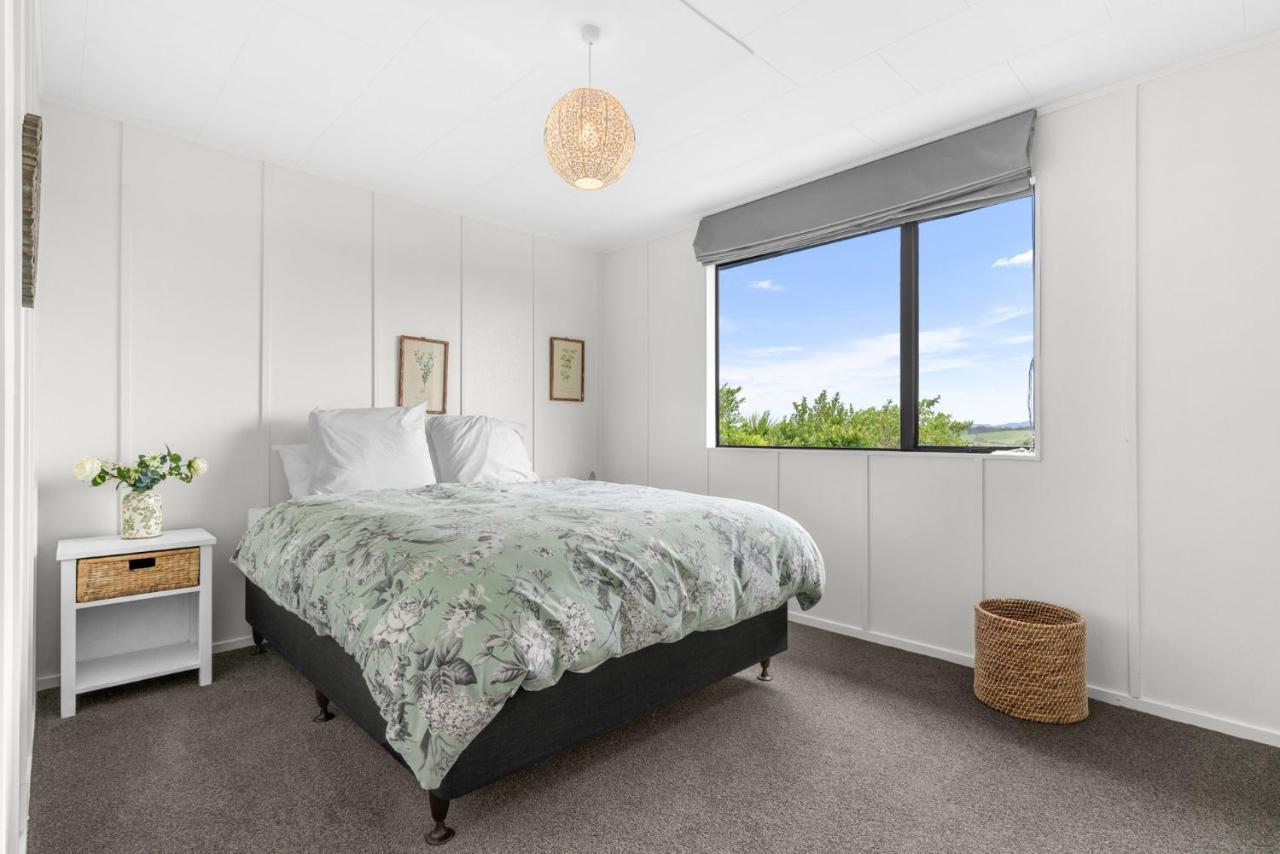 Sunrise Point - Snells Beach Holiday Home Exteriör bild